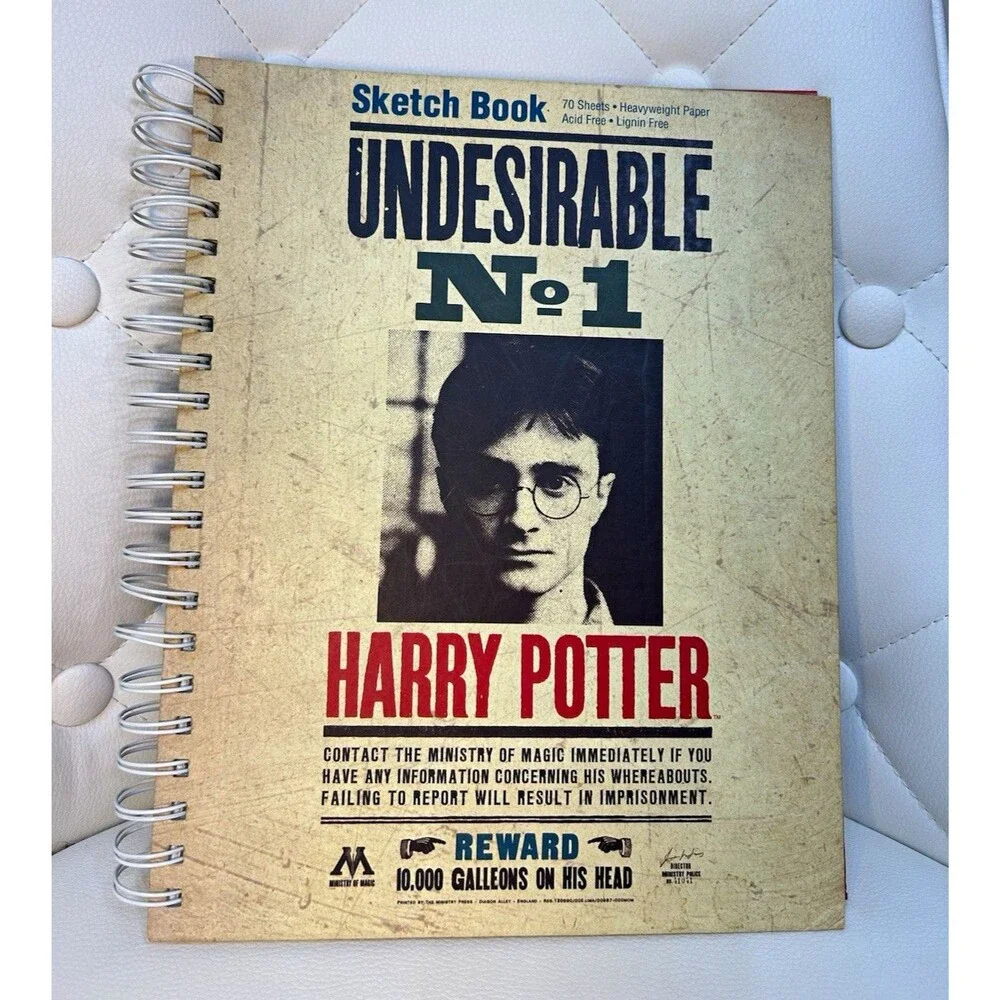Académie Harry Potter Undesirable No. 1 Spiralbound Sketch Book 8 5/8 x 11